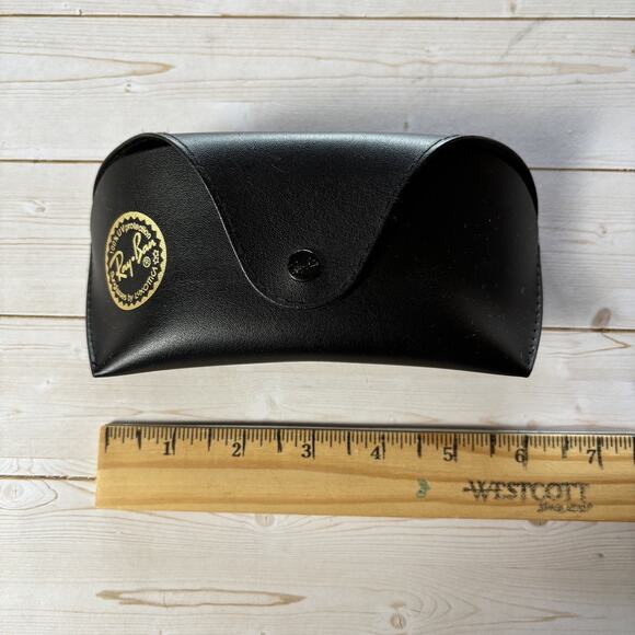Ray-Ban Eyeglasses/Sunglasses Black Leather Case - Case ONLY. Large. Clean! - Picture 2 of 4